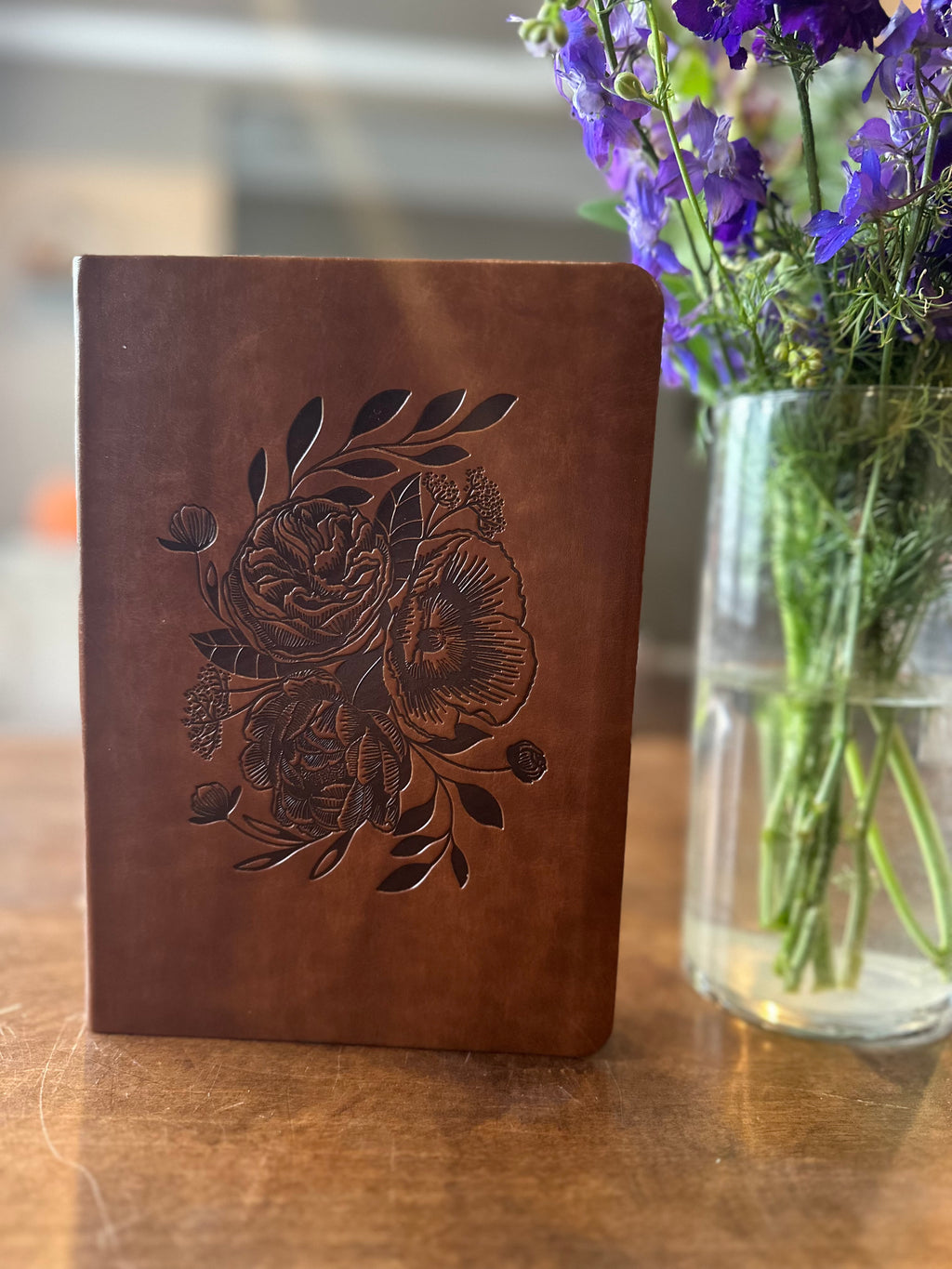 Notebook: Aurora Theme