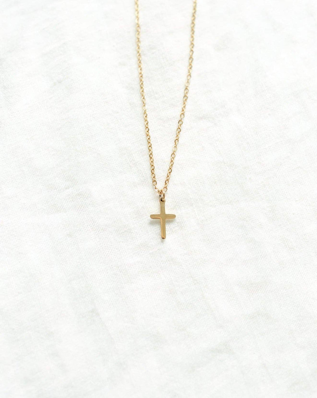 NEW! Necklace: 18kt Gold Cross